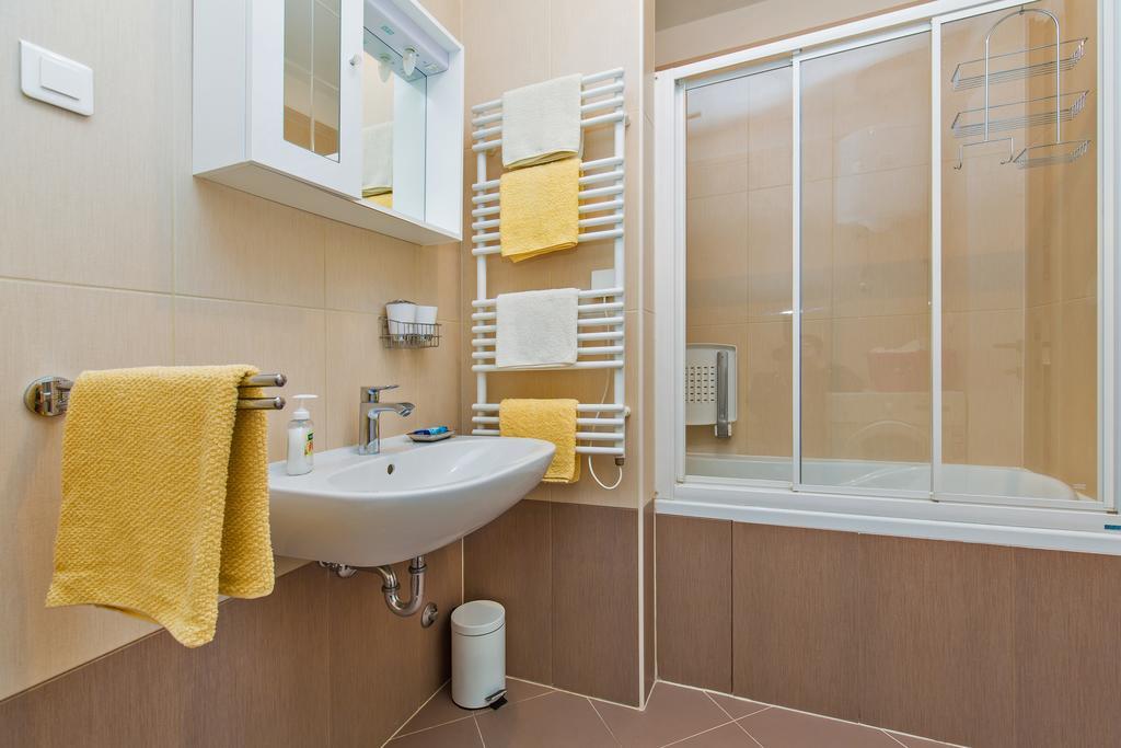 Bay View Apartment Fantastik ดูบรอฟนิก ภายนอก รูปภาพ