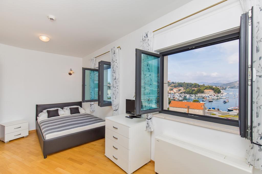 Bay View Apartment Fantastik ดูบรอฟนิก ภายนอก รูปภาพ