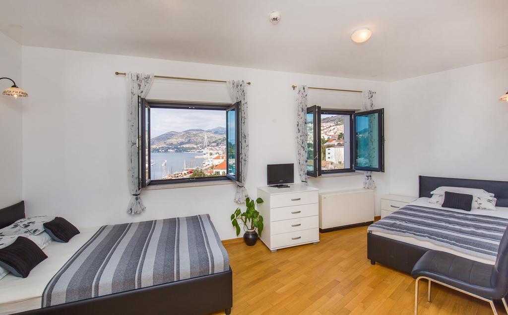 Bay View Apartment Fantastik ดูบรอฟนิก ภายนอก รูปภาพ